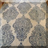 D113. Mohawk Home Ivory & blue rug. 6' 6” x 9' 6' - $68